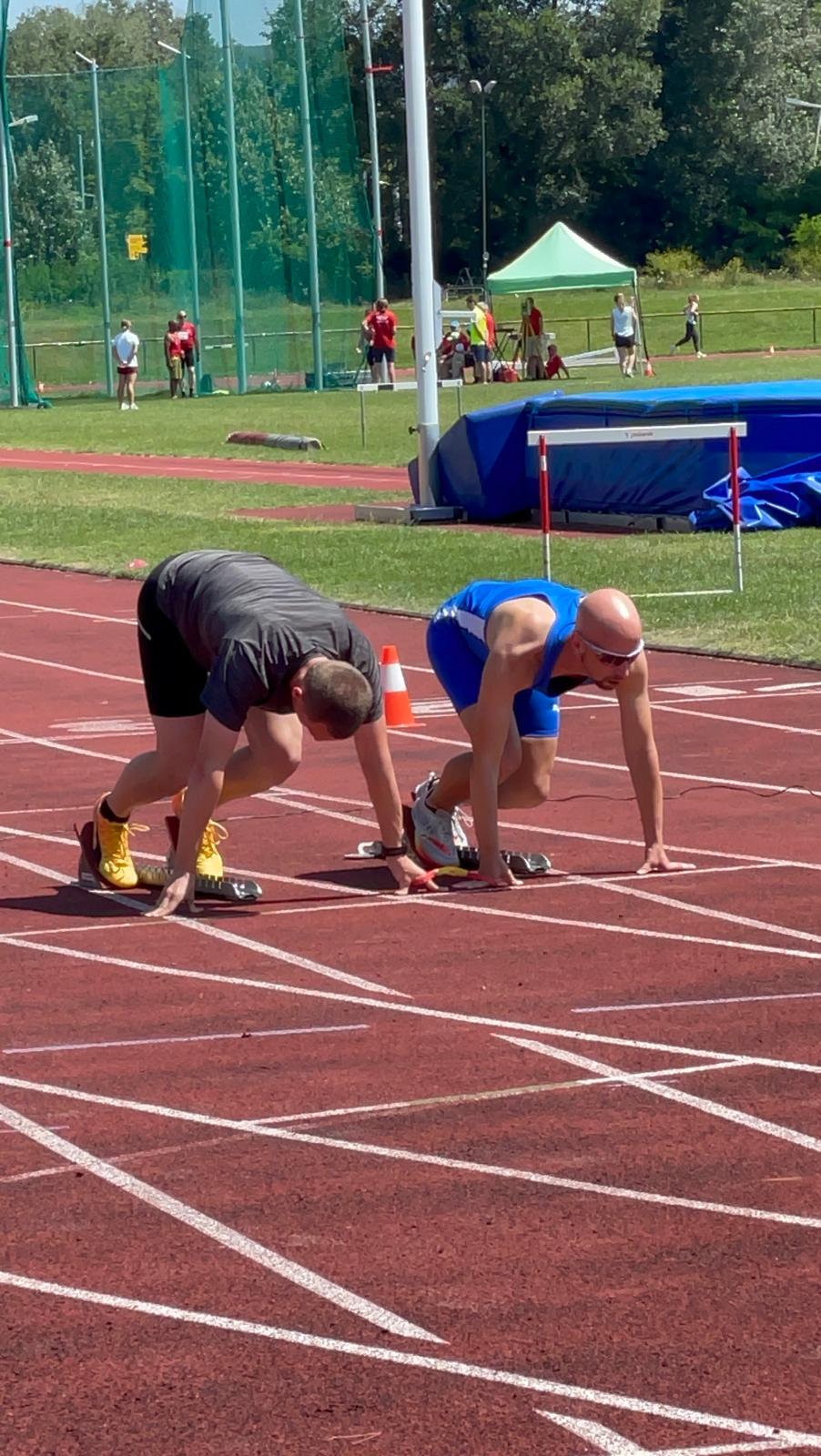 Simon and me in the start blocks right before the start-shot